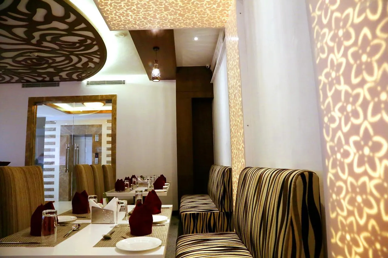 Hotel Silk ! Varanasi India